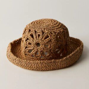 Cut-Out Daisy Straw Hat